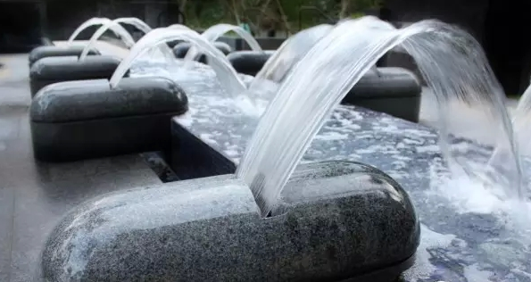 跌水水景景观设计形式简介