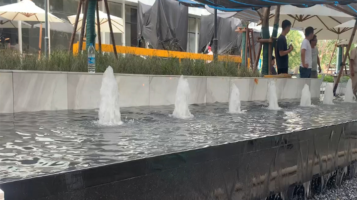 高陵区 中粮天悦广场涌泉跌水景观