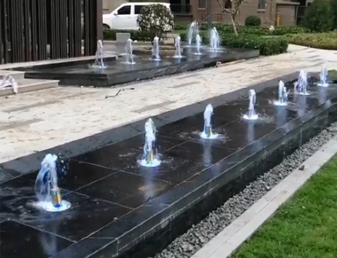 商洛 金域小区三期涌泉水景项目